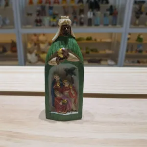 Exquisite hand-painted resin figurine of a Wise Man king for festive Christmas home decor