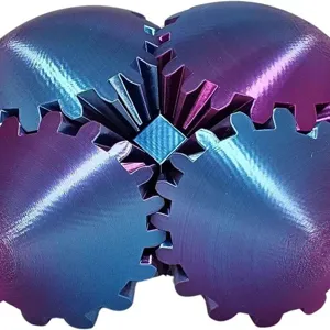 Makroansicht der ineinandergreifenden Zahnräder eines 3D-gedruckten Gear Balls