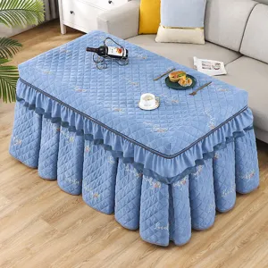 Verdickte gesteppte Heiztischabdeckung rechteckige Wintertischdecke mit eleganten Rüschen