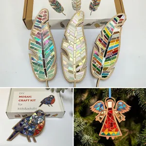 Detailansicht DIY-Mosaik-Bastelset mit irisierenden Feder- Vogel- und Engelmotiven