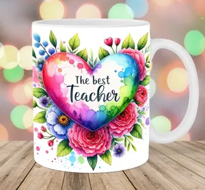 Farbenfrohes Aquarell-Blumendesign auf einer Lehrer-Keramiktasse Detailansicht