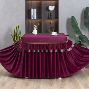 Elegante violette Samt-Heiztischabdeckung und dekorative staubdichte Tischdecke für Zuhause.