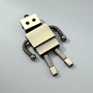 Hochwertige Nahaufnahme eines Vintage-Roboters aus Legierung mit beweglichen Gliedmaßen.