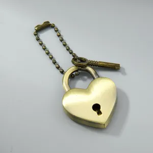 Vintage Herzschloss und Schlüssel Set aus Bronze für DIY Schmuck und Schlüsselanhänger