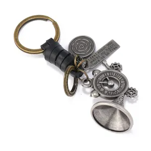Vintage Cowhide Leather Keychain Steampunk Trumpet Gear Clock Pendant Retro Metal Key Ring Car Bag Hanging Jewelry Gift
