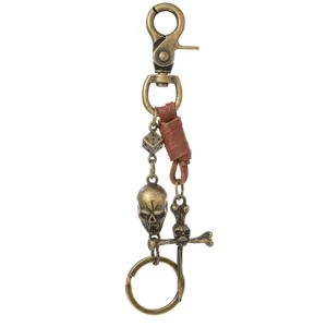 Retro Punk Metal Skull Keychain Cowhide Leather Waist Chain Pendant Gothic Dice Crossbones Key Ring For Men Jeans Accessories