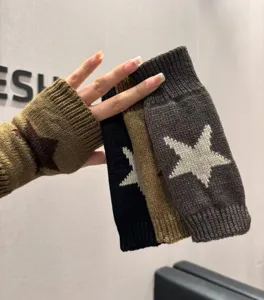 Autumn winter knitted fingerless gloves with star pattern warm wool hand warmers detail