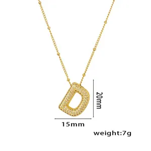 Detailansicht der goldenen Pavé-Halskette mit D-Anhänger, Maße 15x20mm, Gewicht 7g