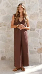 Chic brown U-neck sleeveless maxi dress, casual summer long dress detail view showcase.