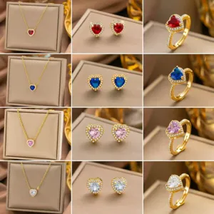 Mikro Eingelegtes Zirkonia Herz Halskette Ohrringe Ring Titanstahl Kupfer Leichter Luxusschmuck Dreiteiliges Set Für Damen