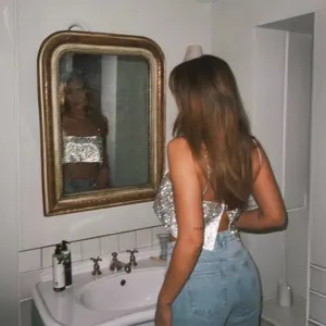 Sparkly backless camisole top, sexy sequin halter party tank top for women fashion.