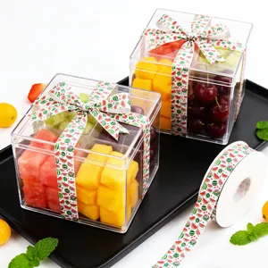 Transparante fruitcadeaudoos met schattig watermeloenlint voor bloemist en feestdecoratie