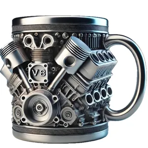 Kreative V8-Motor Tasse mit mechanischen Kolben und silberner Metalloberfläche