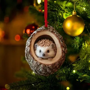 Süßer Igel im hohlen Baumstamm Acryl-Weihnachtsbaumschmuck mit festlicher Beleuchtung