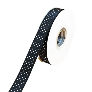 Rotolo di nastro in tessuto nero a pois bianchi, 2cm per artigianato, confezioni e decori.