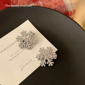Rhinestone snowflake hair clip sparkle crystal duckbill clip cute hair accessory for women.