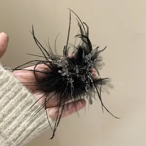 Ostrich feather liquid metal butterfly hair claw, cool style avant-garde ponytail clip.