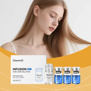 Detailansicht des Haarpflege-Loesungs-Mikro-Infusionssystems mit 15-ml-Flaschen und Applikator