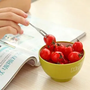 Stainless steel fruit fork set for home use, durable metal forks for cake and dessert.