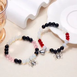 Halloween-Perlenarmbänder mit Spinne und magnetischem Herz für Paare, 2er-Set Geschenk