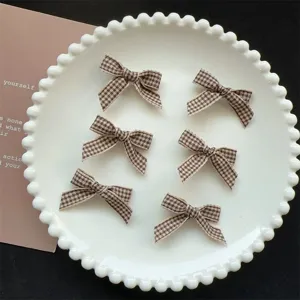 Sweet preppy style plaid ribbon bow hair clips, cute brown grid hair accessories for girls.
