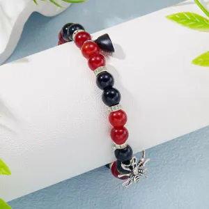 Halloween Magnetarmband mit Spinnen-Anhänger und roten und schwarzen Kristallperlen