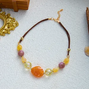 Vintage Boho Acryl Perlenkette mit bunten unregelmäßigen Perlen und brauner Kordel