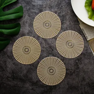 Gouden ronde opengewerkte PVC placemat hittebestendige Scandinavische stijl 4 stuks