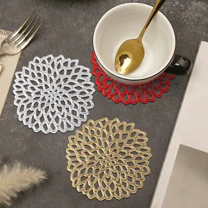 Hollow Flower PVC Coaster Placemat Heat Resistant Round Table Mat For Coffee Cup Wine Glass Dining Table Kitchen Decor