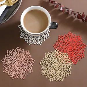 Sous-Verre PVC Rond Fleur Creuse Créatif Anti-Brûlure Isolation Thermique Tasse de Café Tapis de Table Maison Cuisine Salle à Manger Décor