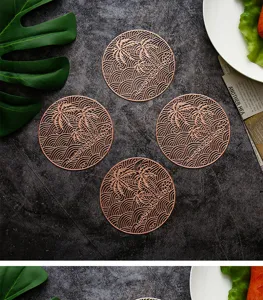 Round hollow PVC gold-stamping placemat Nordic style heat-resistant washable dining table mat