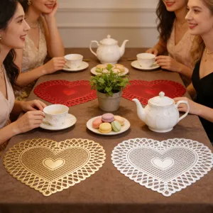 Heart-shaped PVC placemat waterproof table mat for dining table Valentine's day decor
