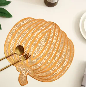 Set de Table Citrouille Creux en PVC Doré de Luxe Design Nordique Isolation Thermique