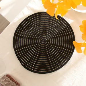 Zwarte en gouden spiraal geweven placemat, ronde katoenen warmte-isolerende pannenlap voor tafel.