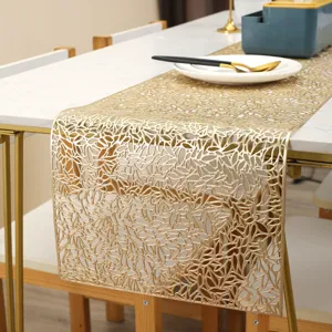 Gold PVC hollow floral table runner, anti-slip heat insulation dining table decoration mat