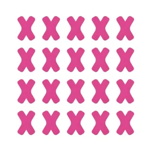 Dettaglio nastro kinesiologico rosa a forma di X, cotone impermeabile e traspirante.