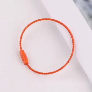 Colorful coated steel wire key ring detail, flexible screw lock cable keychain for DIY bags.