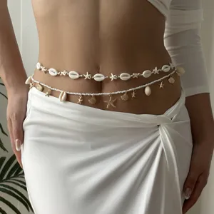Catenina da vita boho a strati con perline, conchiglie bianche e stelle marine oro