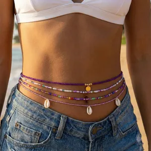 Catena da vita sexy in perline colorate con ciondoli a conchiglia per look da spiaggia
