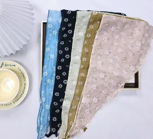Vrouwen bloemige driehoek hoofddoek schattige geplooide halsdoek lente zomer haarband