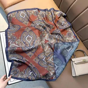 Elegante paisley zijden vierkante sjaal dubbelzijdige tweetonige print luxe accessoire