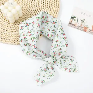 Floral cotton linen square scarf, elegant small neckerchief for women daily chic styling.