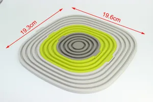 Foldable silicone hot pad heat resistant trivet mat for kitchen pots and cups 19x19cm