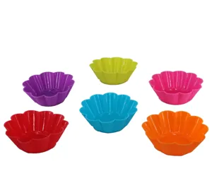 Colorful silicone baking cups detail view, showcasing vibrant molds for daily baking.