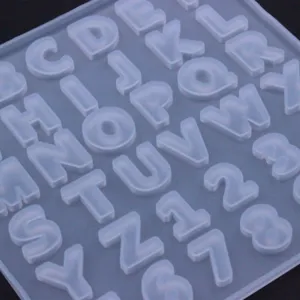 Siliconen mal met letters en cijfers, ideaal voor uw DIY kristal epoxyhars handwerk.