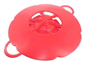 Couvercle anti-debordement en silicone rouge, protection de cuisine resistante a la chaleur.