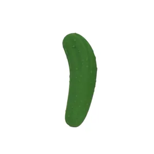 Novelty cucumber silicone wine bottle stopper, funny green vegetable wine saver for bar.