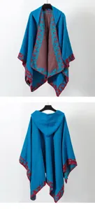 Vistas frontal y trasera de un poncho bohemio azul con capucha y ribete rojo bordado.