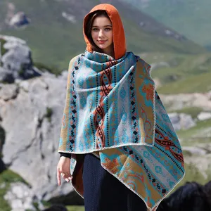 Dicker warmer Bohème-Schal mit Kapuze für Damen im herbst- und winterlichen Freien