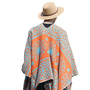 Retro-Herren-Jacquard-Poncho mit orangefarbenen und türkisfarbenen Mustern
